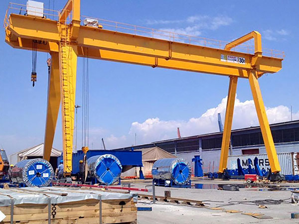 Козловой кран двухбалочный